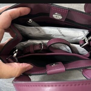 Calvin Klein Audrey Crossbody Plum